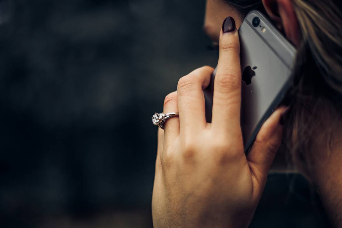 Why Your Business Communication Skills Are Failing (And How a Smart Phone System Can Fix It)